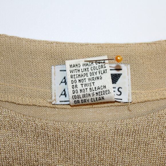 Women's Gold Shimmer Short Sleeve Scoop Neck Top Active Attitudes, sz M - Picture 8 of 8